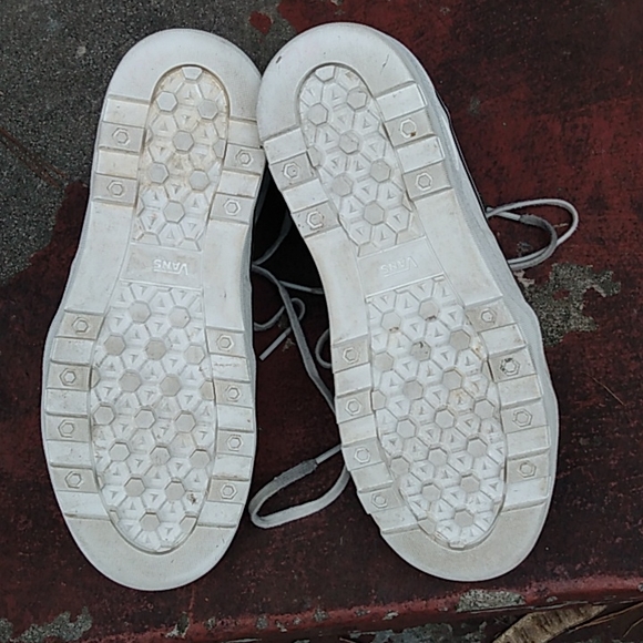 Vans Checkerboard Hi Tops #721454 - Picture 3 of 4